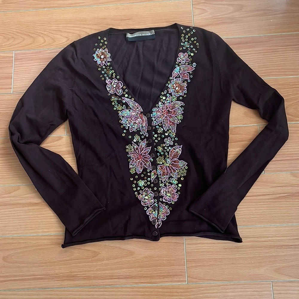 80% silk sweater w/ beading details - size L